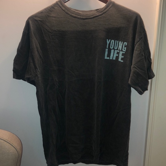 Comfort Colors Tops - Grey YoungLife T-shirt Comfort Colors Tops - Grey YoungLife T-shirt